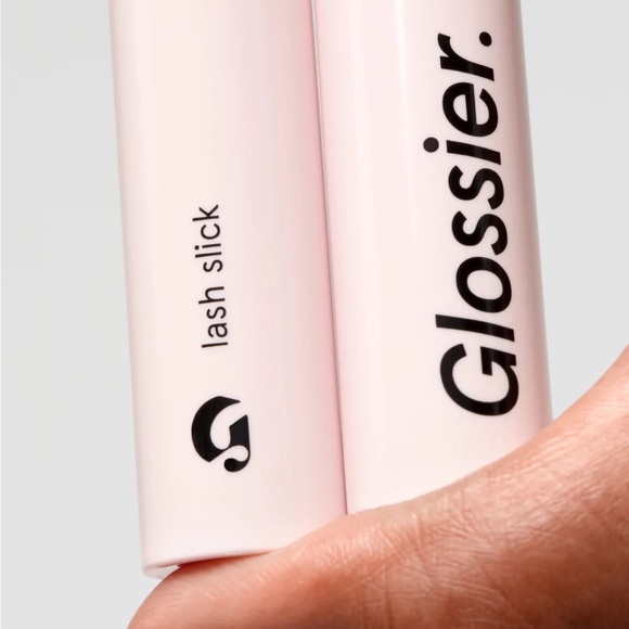 glossier lash slick mascara - Picture 2 of 5